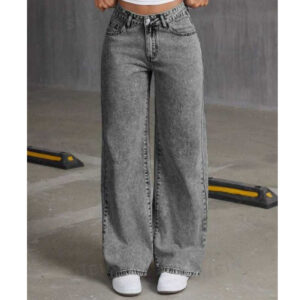 calca-jeans-feminina-wide-leg-rasgada-pantalona-moderna